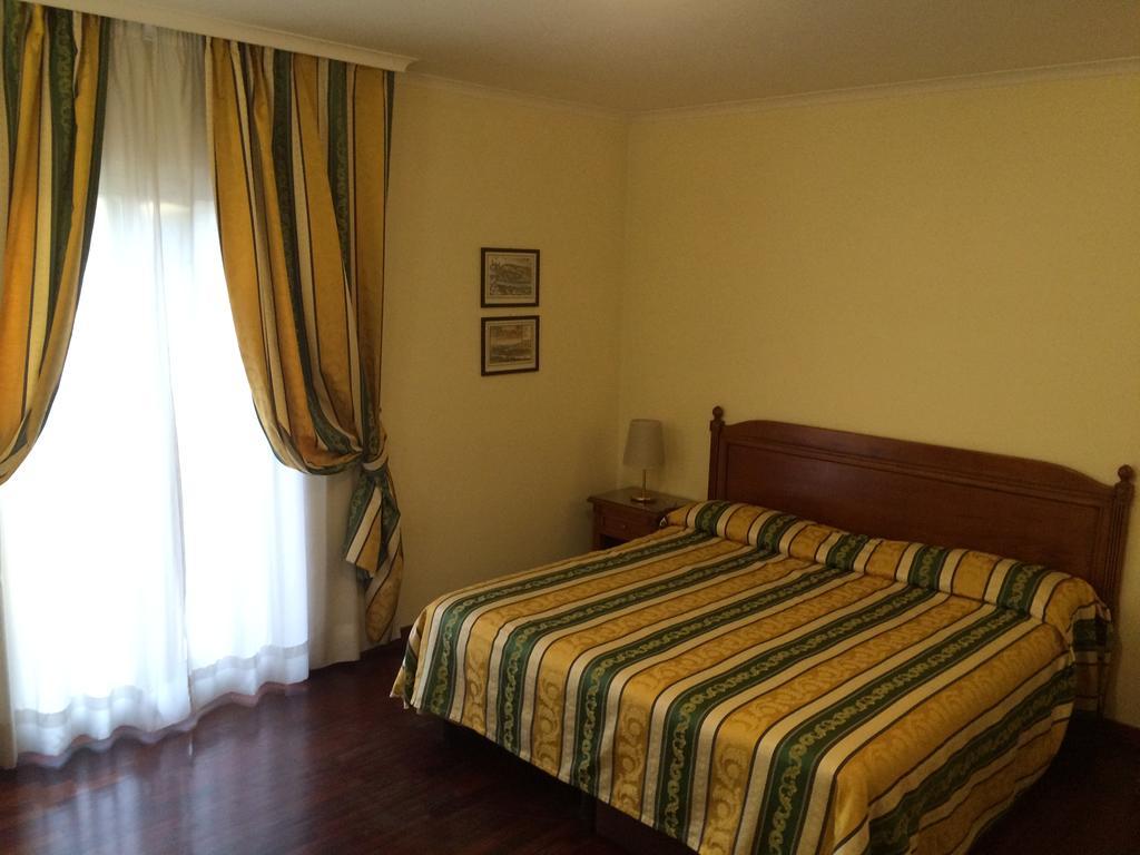 Clarice Hotel Castelnuovo Di Porto Bagian luar foto